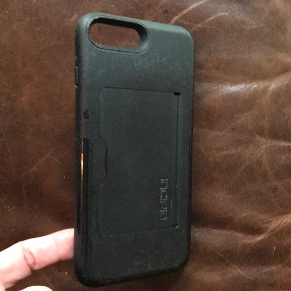 Incipio Stowaway Iphone case w/ credit card holder